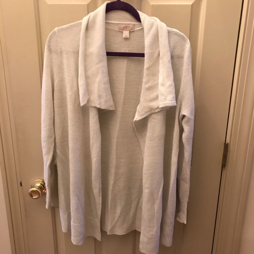 Light gray fly away cardigan